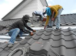 Fast & Reliable Emergency Roof Repairs in Edina, MO